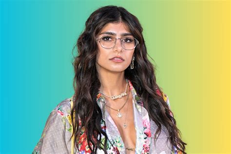 mia khalifa sex video|Mia Khalifa Porn Videos 